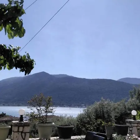 Apartment Thea Family 3 Geni (Lefkada)